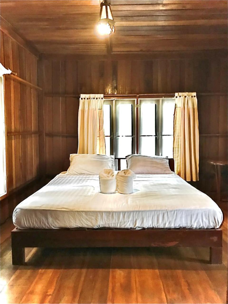 Frog Beach House Koh Phayam Pokoj fotografie